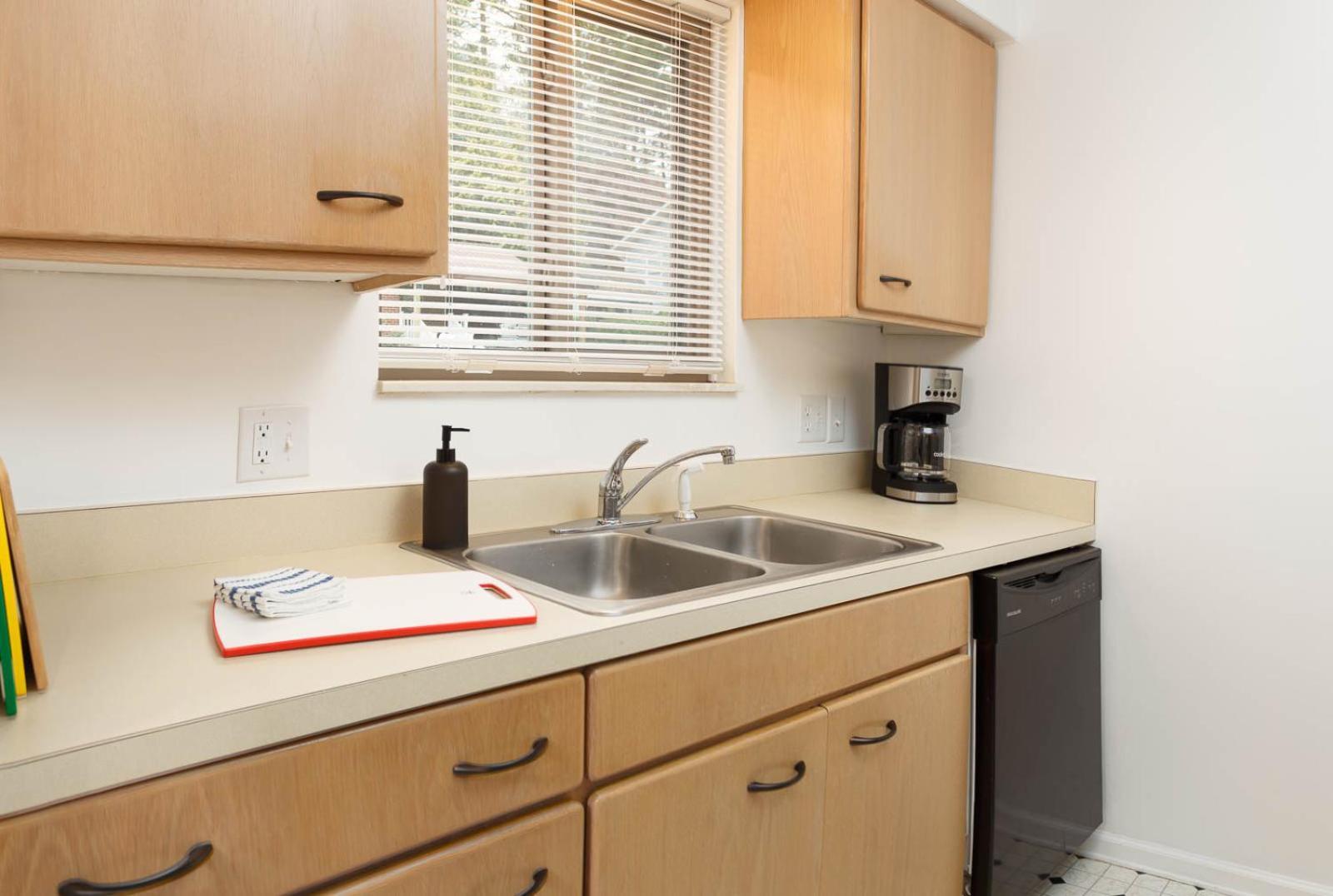 Hendo Hideaway A 2bed/1bath Apartment Hendersonville